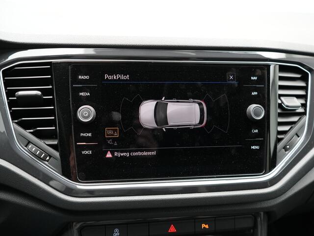 Volkswagen T-Roc 2.0 TSI 4Motion Sport 190pk | Adaptive Cruise | Carplay | LED Koplampen | Navi | Stoelverwaming | Spraakbediening |