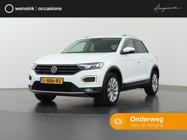 Volkswagen T-Roc 1.5 TSI Sport | Parkeercamera | Keyless Entry | Elektr. Achterklep | Dodehoekdetectie | Stoelverwarming |Carplay |