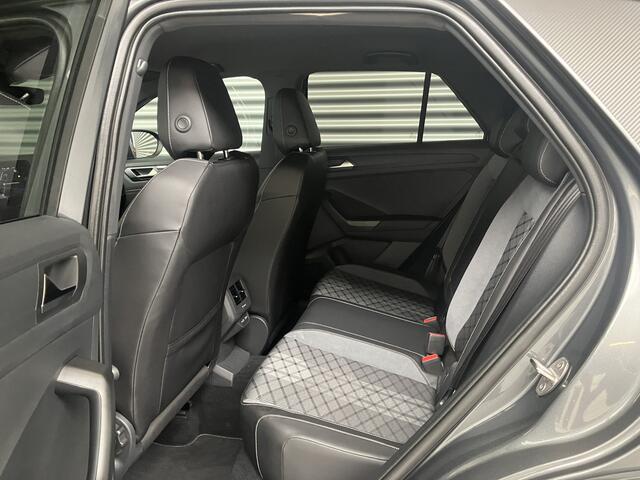 Volkswagen T-Roc 1.5 TSI R-LINE BLACK/IQ LIGHT/IQ DRIVE/KEY-LESS/EL A KLEP/ENZ