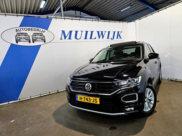 Volkswagen T-Roc 1.5 TSI Style Business / Panoramadak / Virtual Cockpit / NL Auto