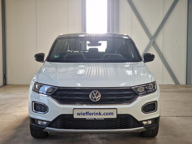 Volkswagen T-Roc 1.5 TSI Sport | Navi | Camera| 19" | Trekhaak |