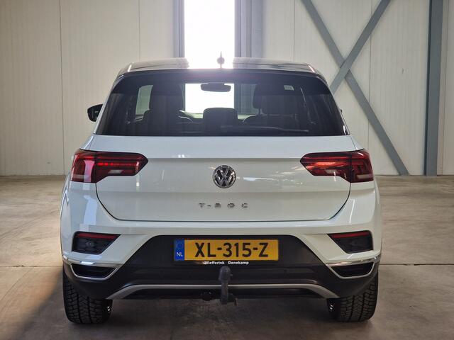 Volkswagen T-Roc 1.5 TSI Sport | Navi | Camera| 19" | Trekhaak |