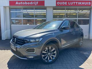 volkswagen-t-roc-1.5tsi-150pk-sport