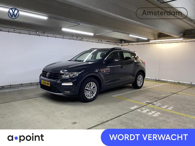 Volkswagen T-Roc 1.0 TSI Style 110 pk | Navigatie via App | Trekhaak | Parkeersensoren | Adaptieve cruise control | Autom. airco | Stoelverwarming |