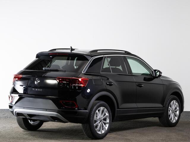 Volkswagen T-Roc Life Edition 1.0 116 pk TSI | Trekhaak | Achteruitrijcamera | Climatronic |