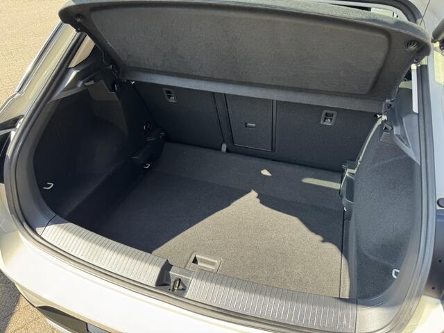 Volkswagen T-Roc 1.5 TSI DSG Style | Elektrische achterklep | Massagestoel bestuurder | Carplay | Stoelverwarming |