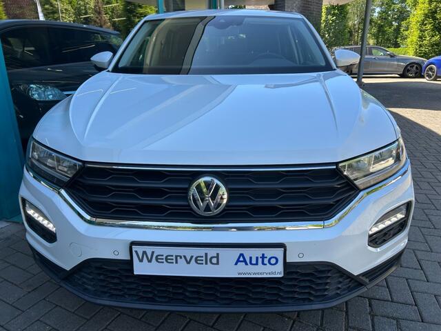 Volkswagen T-Roc 1.0 TSI Navi, CarPlay, LED, PDC, TrHaak, 16Inch