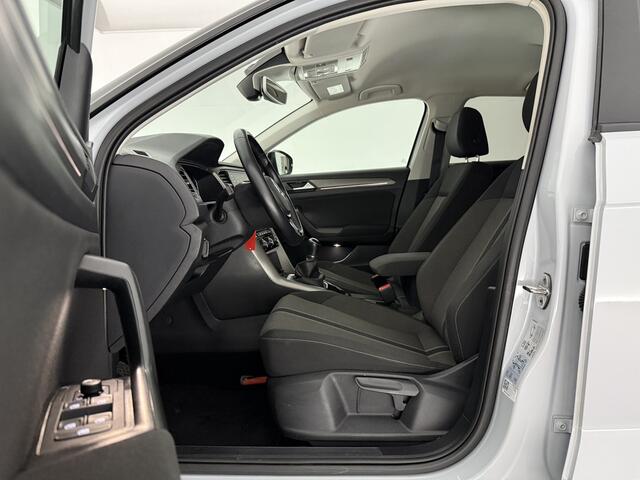 Volkswagen T-Roc 1.0 TSI Style Business LED Carplay Clima ACC Virtual Parelmoer 17"LMV Navigatie Parkeersensoren