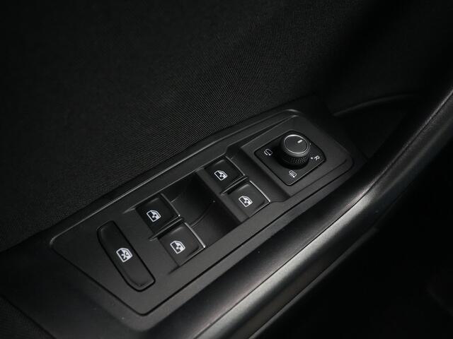 Volkswagen T-Roc 1.5 TSI 150pk DSG Sport Camera Led Keyless Stoelverwarming