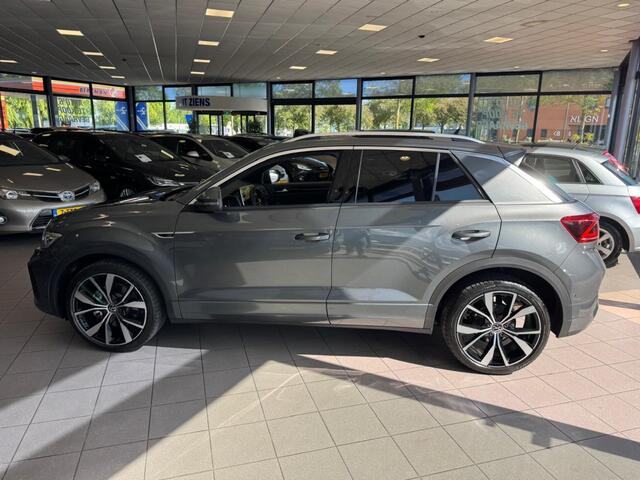 Volkswagen T-Roc 1.5 TSI R-Line Bns DIGITAL COCKKPIT APK 08-2025 BJ 2024 !!!