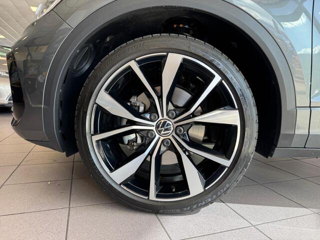 Volkswagen T-Roc 1.5 TSI R-Line Bns DIGITAL COCKKPIT APK 08-2025 BJ 2024 !!!