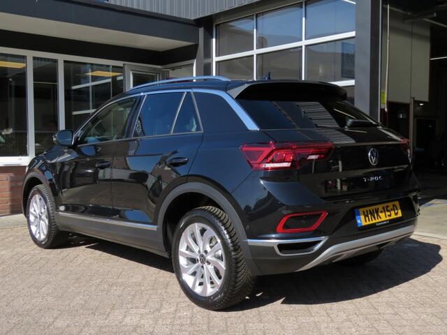 Volkswagen T-Roc 1.5 TSI 150pk DSG-aut. LIFE EDITION / IQ Light / FABRIEKS garant