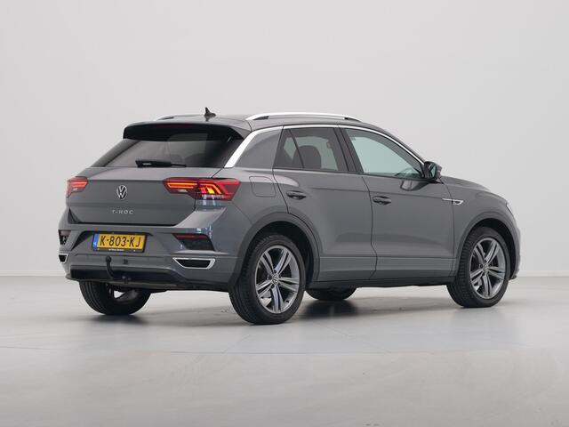 Volkswagen T-Roc 1.5 TSI 150pk Sport Business R Line Navigatie Trekhaak Camera Elek. kofferklep 204