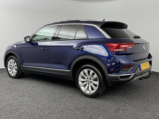 Volkswagen T-Roc 1.5 TSI DSG Sport | Trekhaak | Navigatie | Panoramadak | Achteruitrijcamera