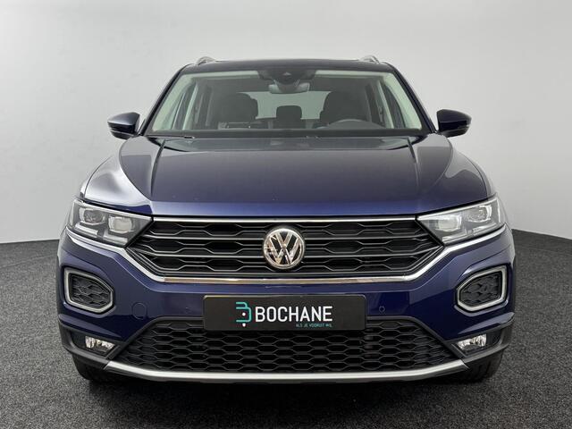 Volkswagen T-Roc 1.5 TSI DSG Sport | Trekhaak | Navigatie | Panoramadak | Achteruitrijcamera