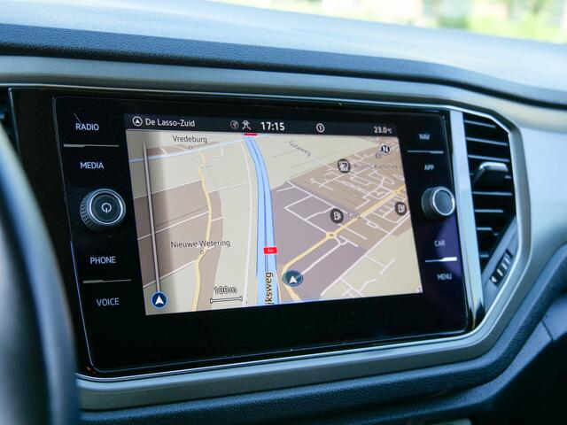 Volkswagen T-Roc 1.0 TSI 111PK Style | CAMERA | APPLE CARPLAY | CRUISE CONTROL |