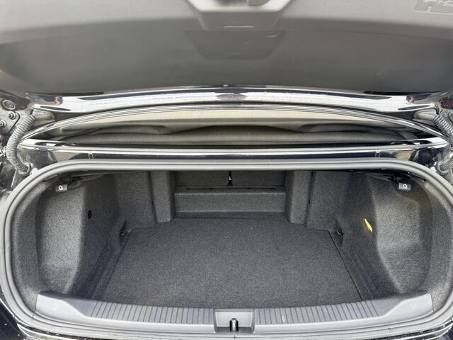 Volkswagen T-Roc Cabrio 1.5 TSI R-Line | Dodehoek | Stoelverwarming | ACC