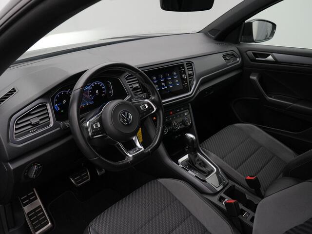 Volkswagen T-Roc Cabrio 1.5 TSI 150 pk DSG R-Line | Achteruitrijcamera | Navigatie | Parkeersensoren voor/achter