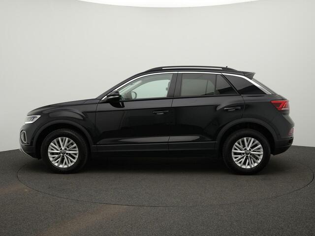 Volkswagen T-Roc 1.5 TSI 150 pk DSG Life | Achteruitrijcamera | Navigatie | Adaptive Cruise | Digital Cockpit