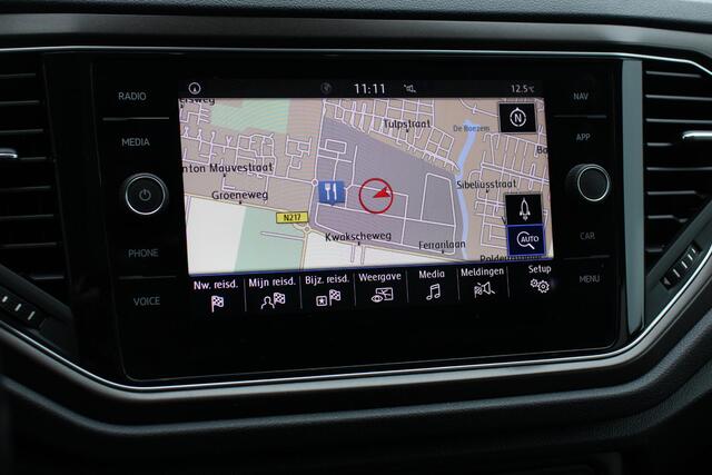 Volkswagen T-Roc 1.0 TSI Style 53DKM, PANODAK, 115PK