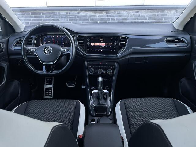 Volkswagen T-Roc 1.5 TSI Sport | LED | Trekhaak | Carplay | Navi | Camera | PDC