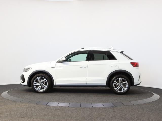 Volkswagen T-Roc 1.5 TSI R-Line | Parkeersensoren | Stoelverwarming | Carplay |