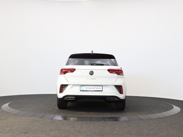 Volkswagen T-Roc 1.5 TSI R-Line | Parkeersensoren | Stoelverwarming | Carplay |