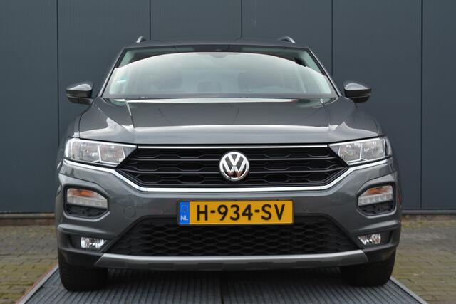 Volkswagen T-Roc 1.0 TSI Style navigatie climate