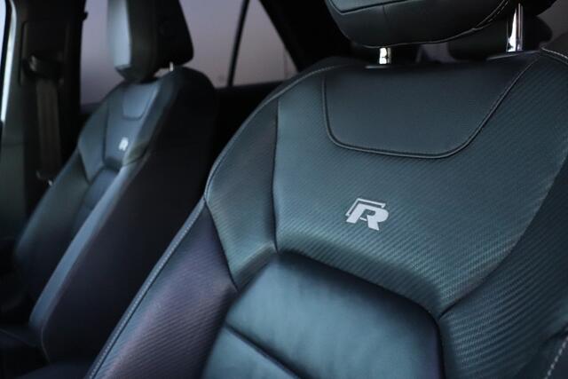 Volkswagen T-Roc 2.0 TSI 300 PK 4Motion R . AUTOMAAT| PANO-DAK| LEDER | CAMERA | CRUISE