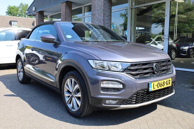 Volkswagen T-Roc Cabrio 1.5 TSI Style STOELVERW CLIMATE DAB CRUISE 2x PDC 17''LMV WINDSCHERM NAVI NAP VOICE iQ-DRIVE