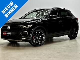 volkswagen-t-roc-1.5i-sport-black-s