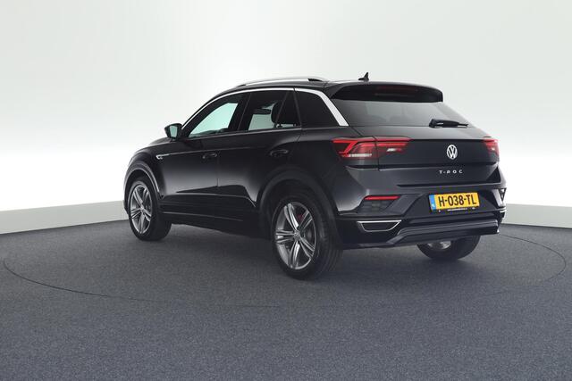 Volkswagen T-Roc 1.5 TSI 150pk DSG R-Line Sport Camera Keyless Virtual Cockpit Navigatie