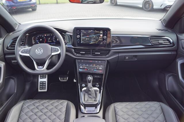 Volkswagen T-Roc 1.5 TSI DSG R-Line/ Black style/Leer/19 Inch LM/Camera/Virtual c