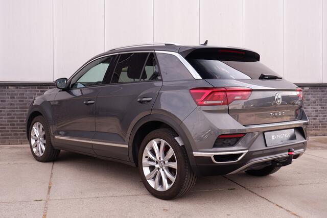 Volkswagen T-Roc 1.5 TSI Sport LED | Trekhaak | Carplay | Camera | PDC