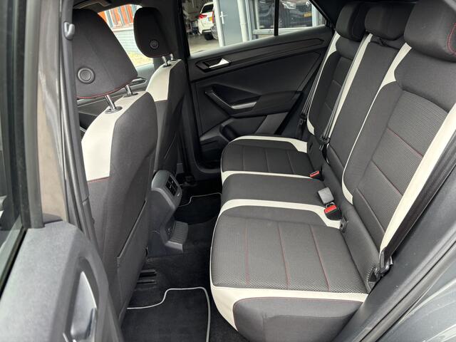 Volkswagen T-Roc 1.5 TSI Sport / NL Auto / Android Auto/Apple Carplay / Navi / Digital Cockpit /