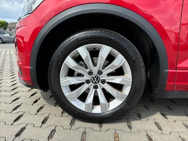 Volkswagen T-Roc 1.5 TSI DSG R-LINE CAMERA/NAVI/ACC/STOEL-STUURVERW