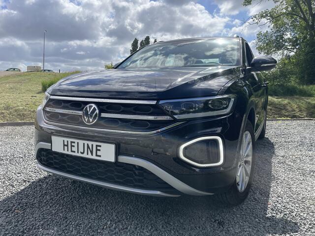 Volkswagen T-Roc 1.5 TSI 150PK DSG STYLE SPORT VIRTUAL/CARPLAY/CAMERA