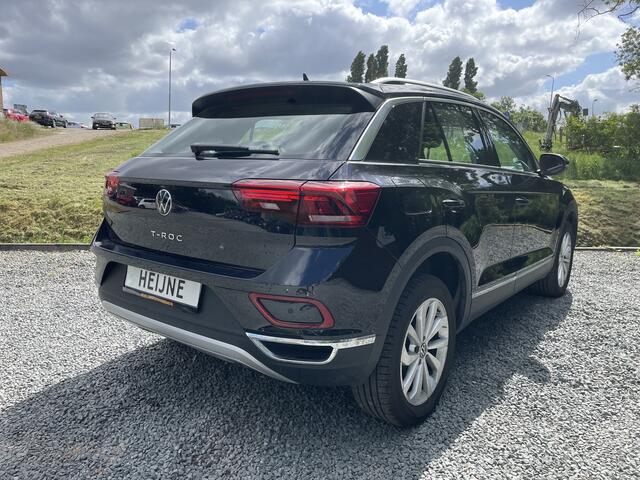 Volkswagen T-Roc 1.5 TSI 150PK DSG STYLE SPORT VIRTUAL/CARPLAY/CAMERA