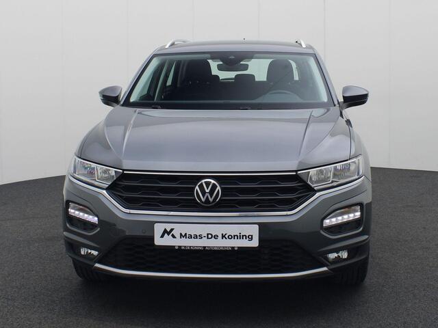 Volkswagen T-Roc 1.0 TSI 110PK Style | Achteruitrijcamera | Parkeersensoren | Navigatie |