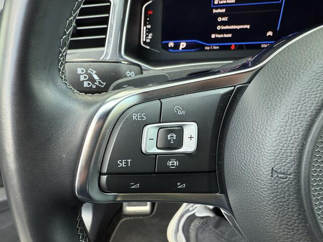Volkswagen T-Roc 1.5 TSI R-Line Virt Cock/LED/Navi