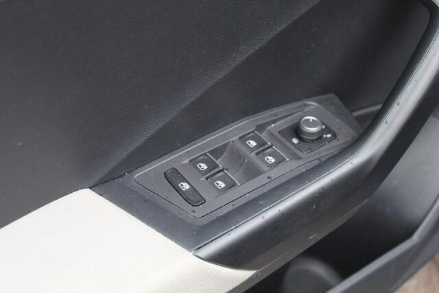 Volkswagen T-Roc 1.5 TSI Style//Camera//Automaat!!
