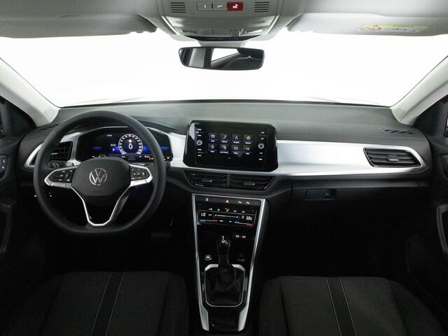 Volkswagen T-Roc Life Edition 1.5 150 pk TSI | Trekhaak | Achteruitrijcamera | Climatronic |