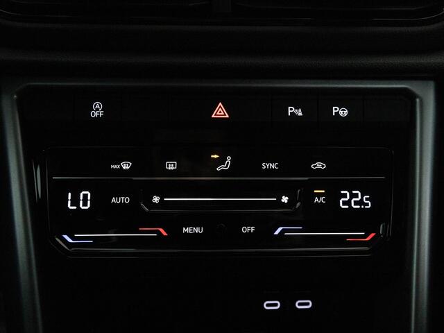 Volkswagen T-Roc Life Edition 1.5 150 pk TSI | Trekhaak | Achteruitrijcamera | Climatronic |