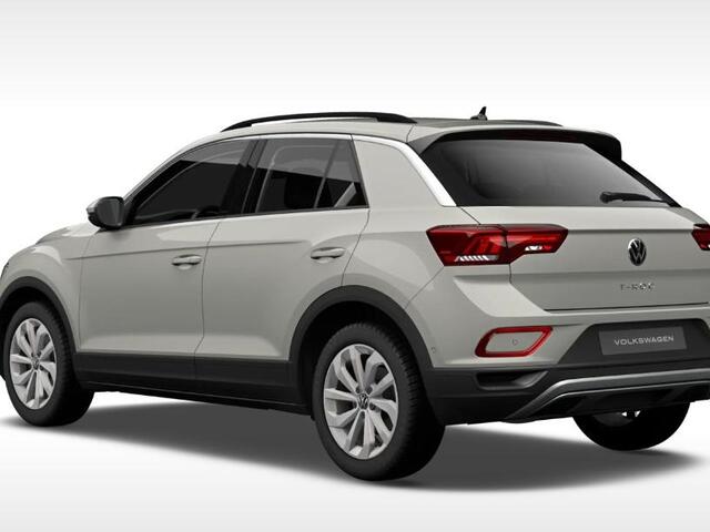 Volkswagen T-Roc Life Edition 1.5 110 kW / 150 pk TSI | Trekhaak | Climatronic |