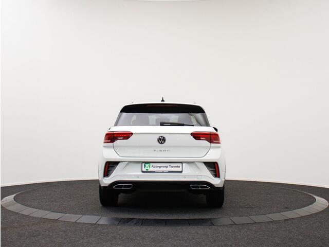 Volkswagen T-Roc 1.5 TSI R-Line | DSG | PDC | Stoelverwarming | Carplay | Camera