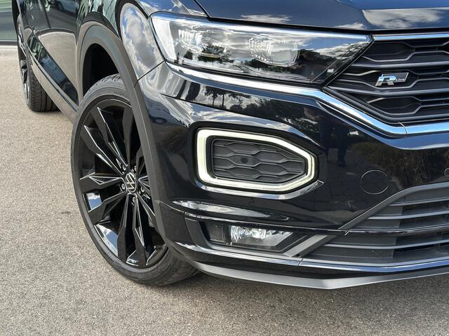 Volkswagen T-Roc 1.5 TSI 150pk DSG R-line | Panoramadak | Led | 19 inch | Trekhaak | Dode hoek | Rijklaar incl. 1 jaar Bovag garantie