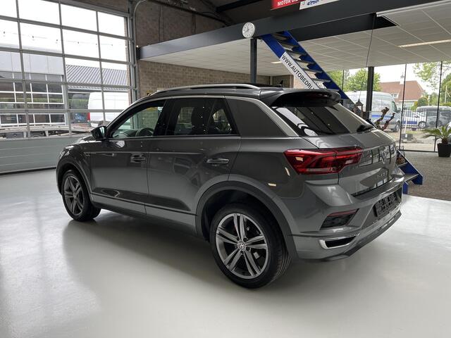 Volkswagen T-Roc 1.5 TSI Sport Business R -LINE | PANO DAK | VIRTUAL DASHBOARD | ADAPTIVE CRUISE CONTROL | TREKHAAK AFNB | APP CONNECT