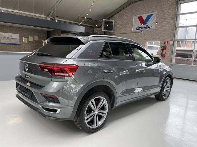 Volkswagen T-Roc 1.5 TSI Sport Business R -LINE | PANO DAK | VIRTUAL DASHBOARD | ADAPTIVE CRUISE CONTROL | TREKHAAK AFNB | APP CONNECT