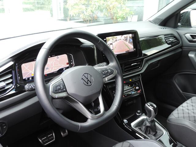 Volkswagen T-Roc 1.5 TSI R-Line DSG Black Style - Camera | Disc. Pro | Stoel/stuurverw. | Carplay | IQ.Drive pakket | Alarm | Elektr. klep
