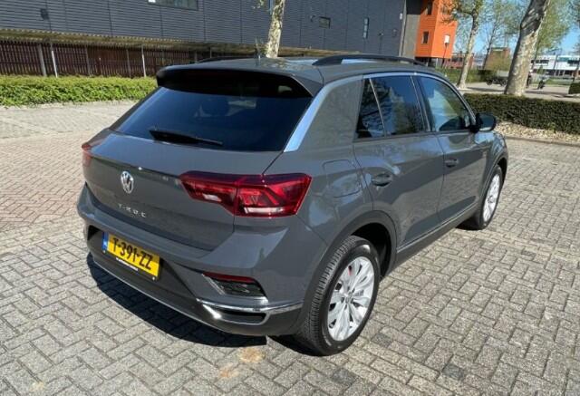 Volkswagen T-Roc 1.5 TSI Sport Plus Business R Automaat Virtual cockpit